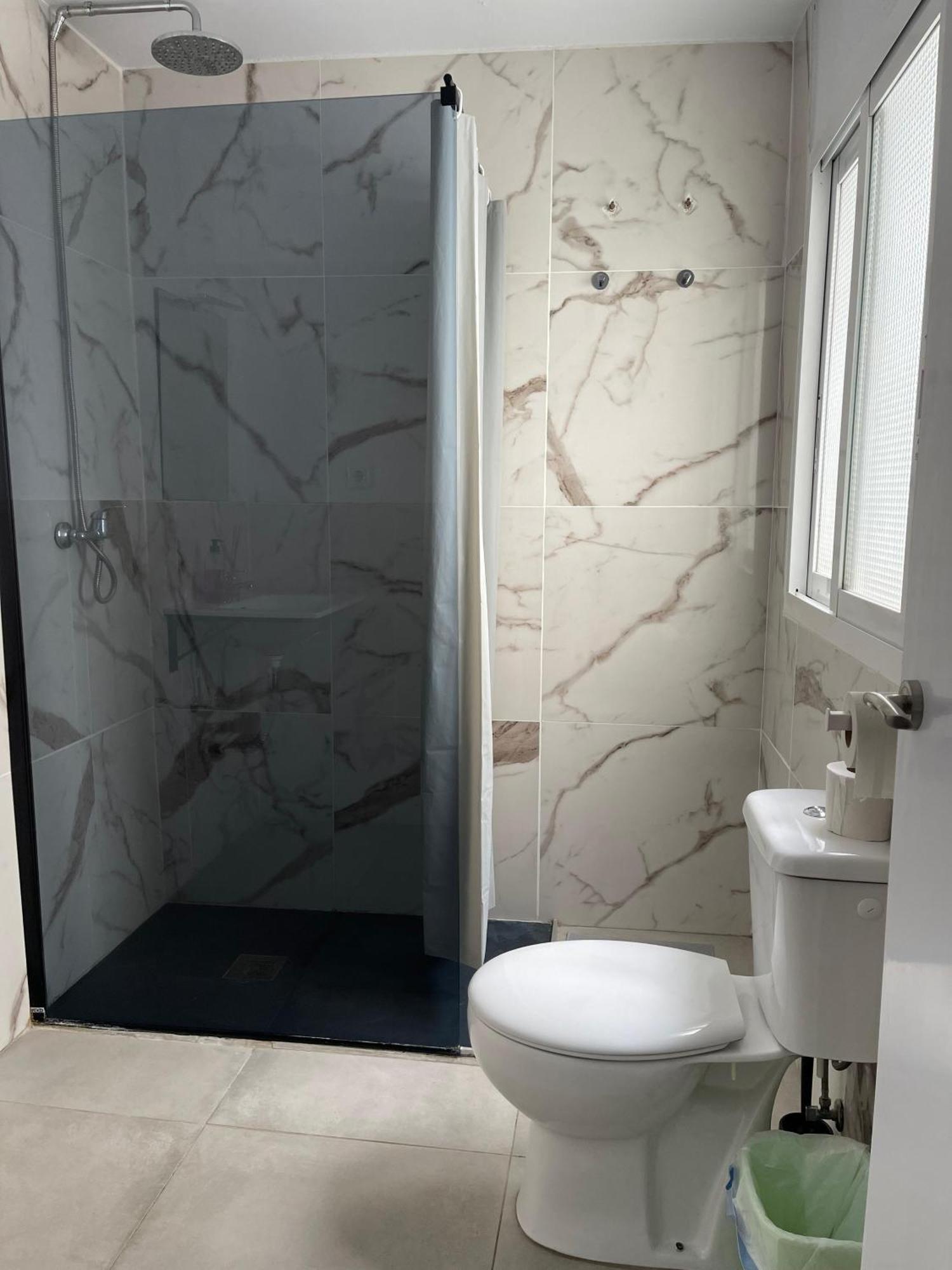 Hostal Santa Calma Marbella Eksteriør billede