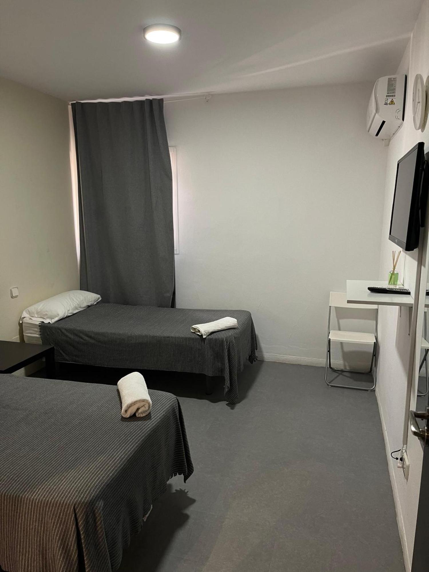 Hostal Santa Calma Marbella Eksteriør billede